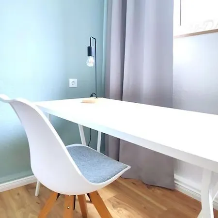 'Bright 5' Wlan, 52 Qm Wohnung, Kueche, Innenstadt Schoetmar, 50 M Bis Schlosspark Bad Salzuflen Exterior foto