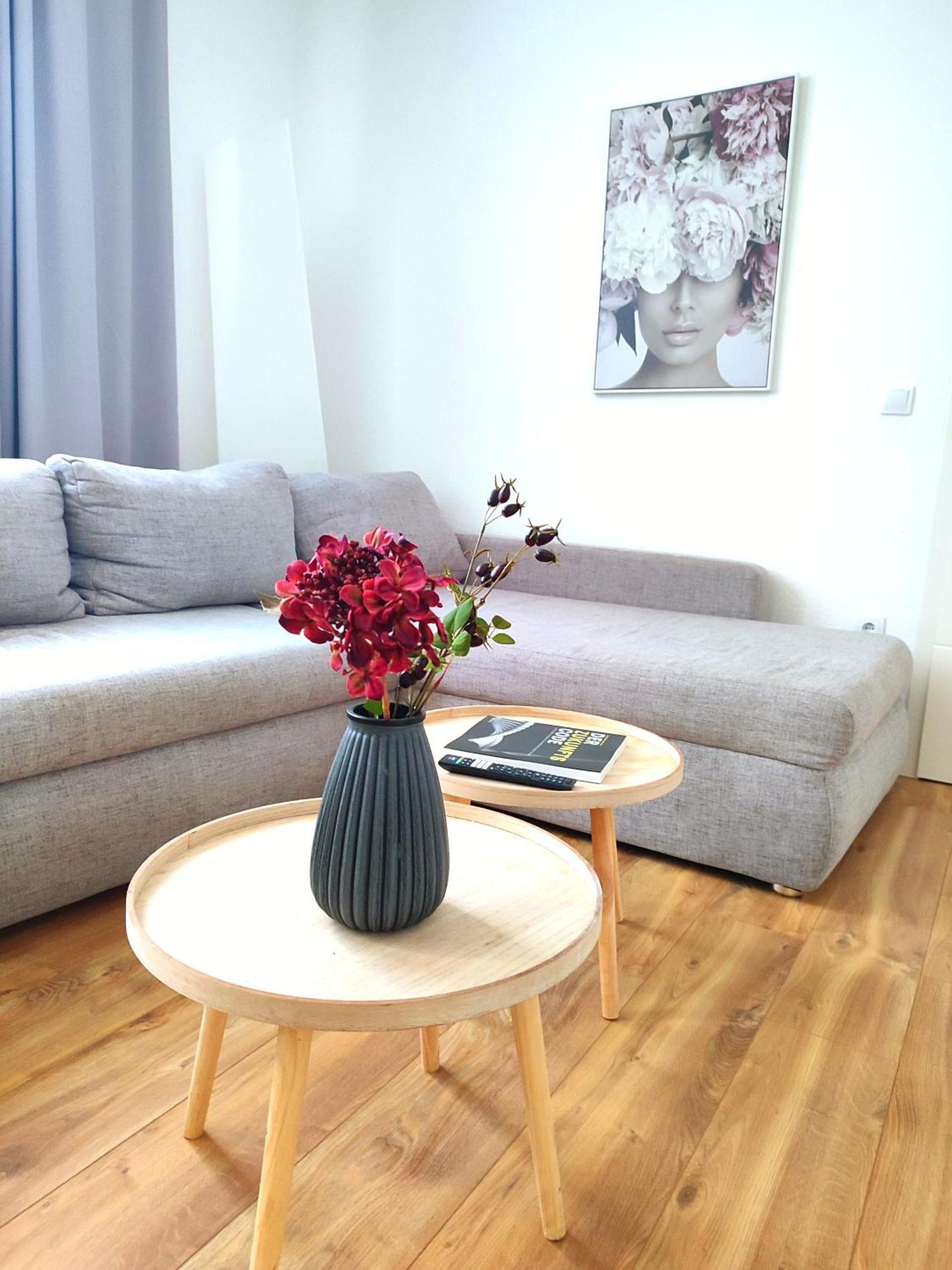 'bright 5' Wlan, 52 Qm Wohnung, Kueche, Innenstadt Schoetmar, 50 M Bis Schlosspark Apartment *